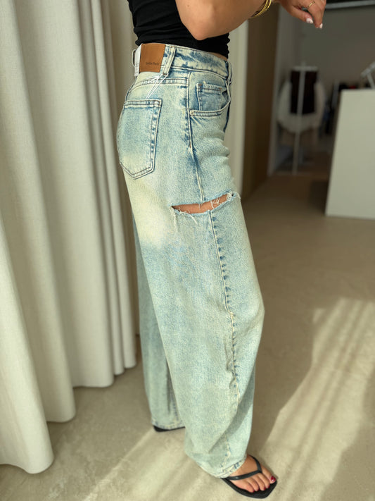 Jeans Cut Out
