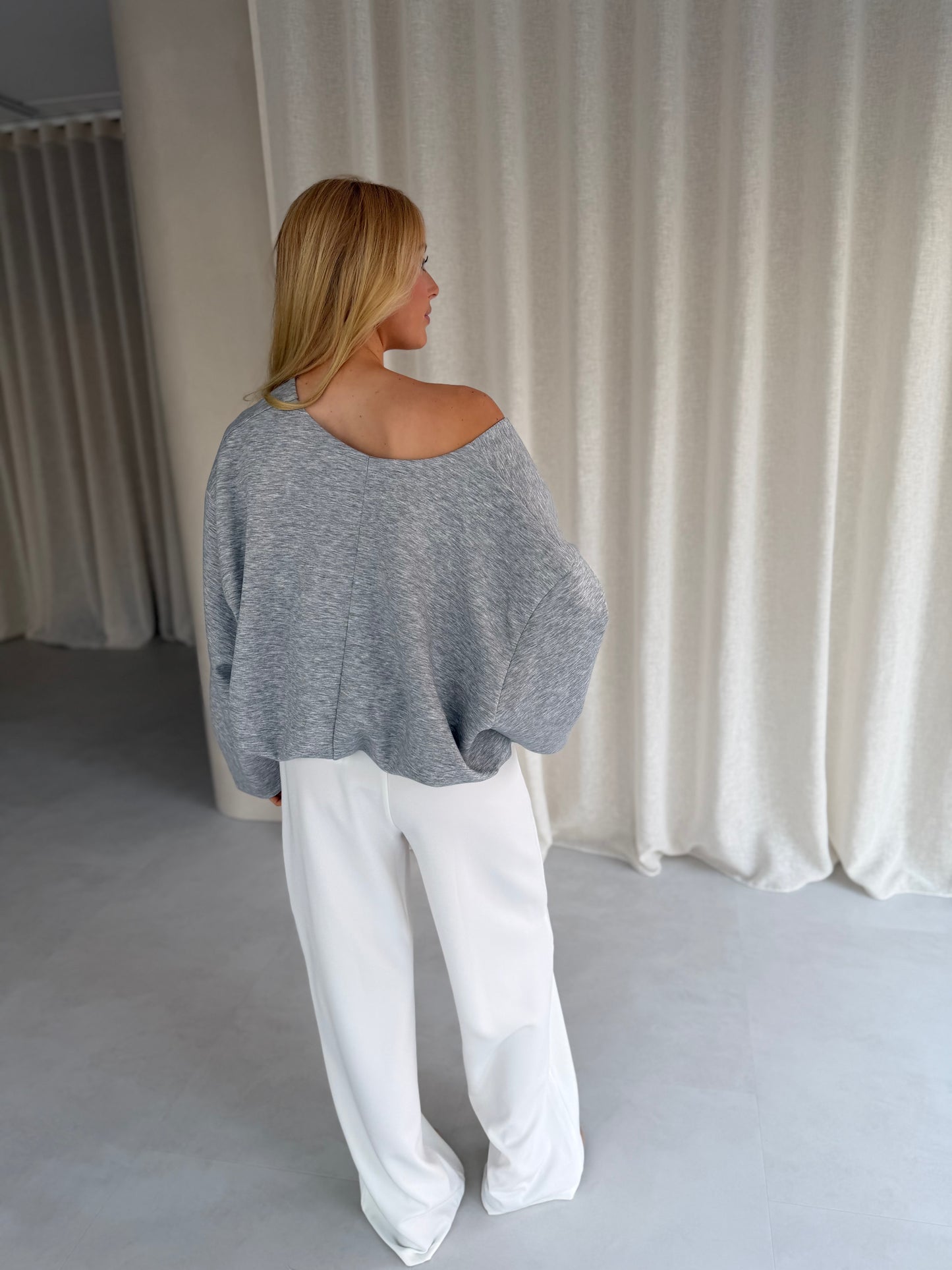Sweater amber - grijs