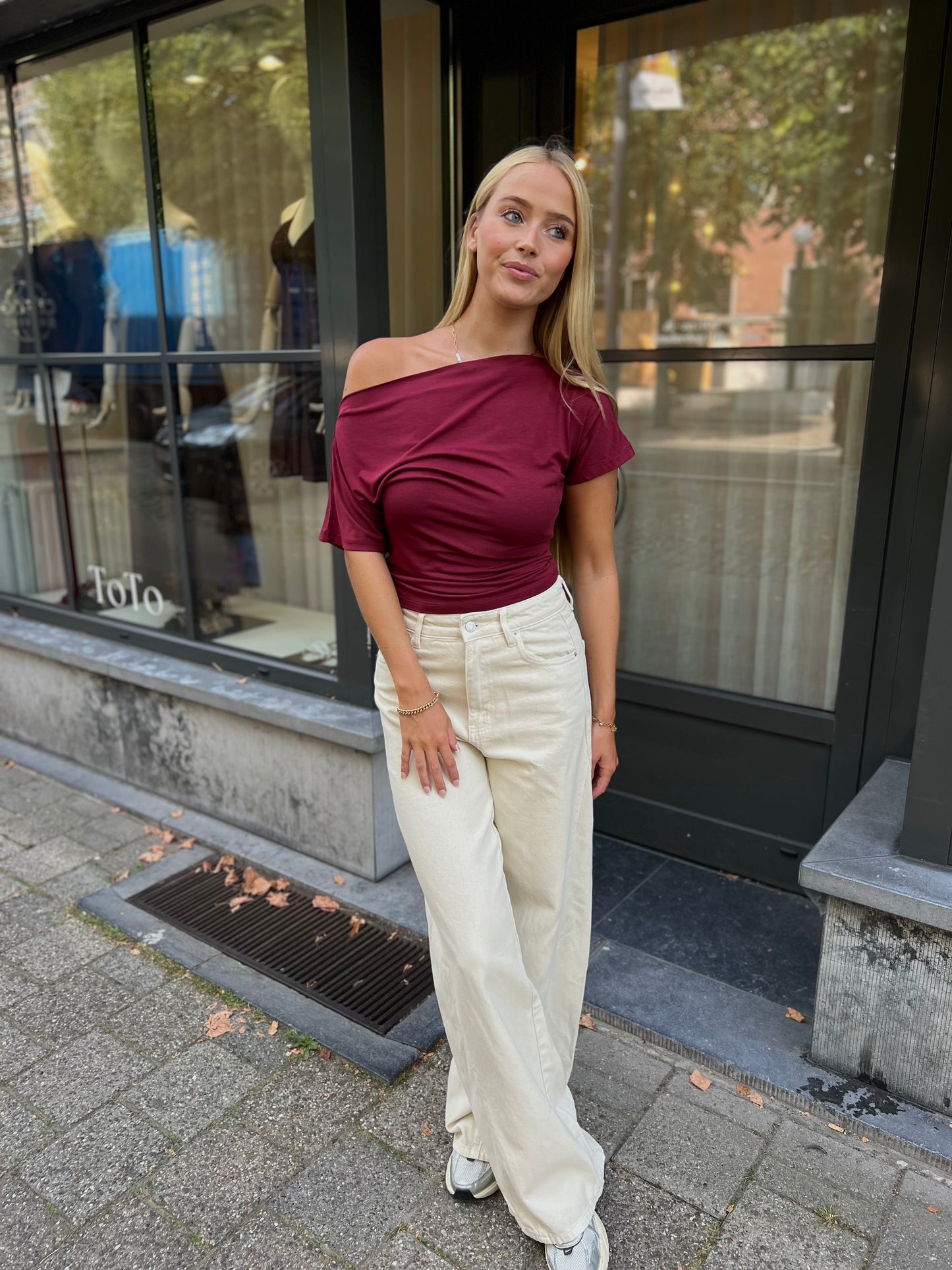 Shirt Off Shoulder - Bordeaux