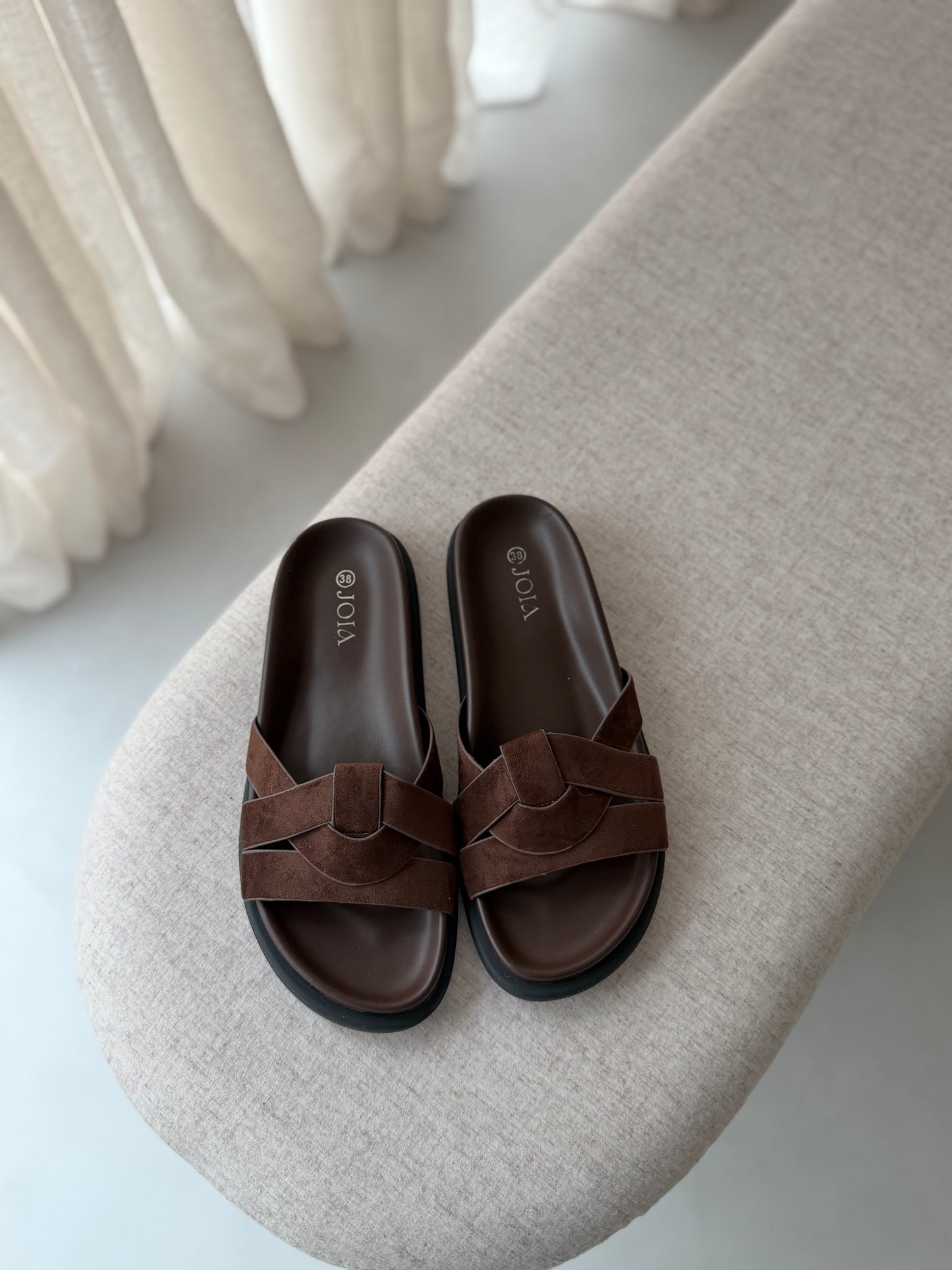 Slipper Ona - Bruin