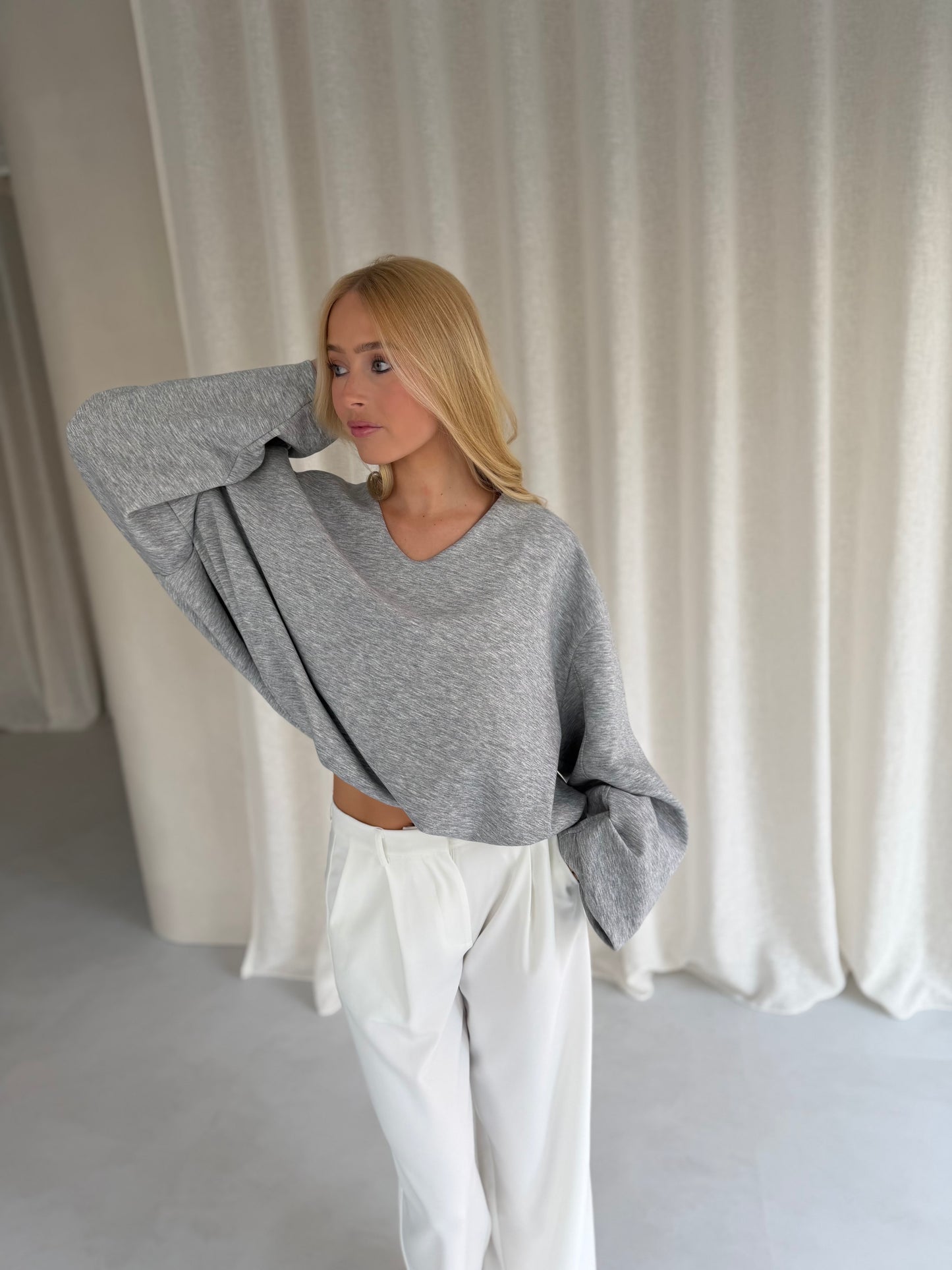 Sweater amber - grijs