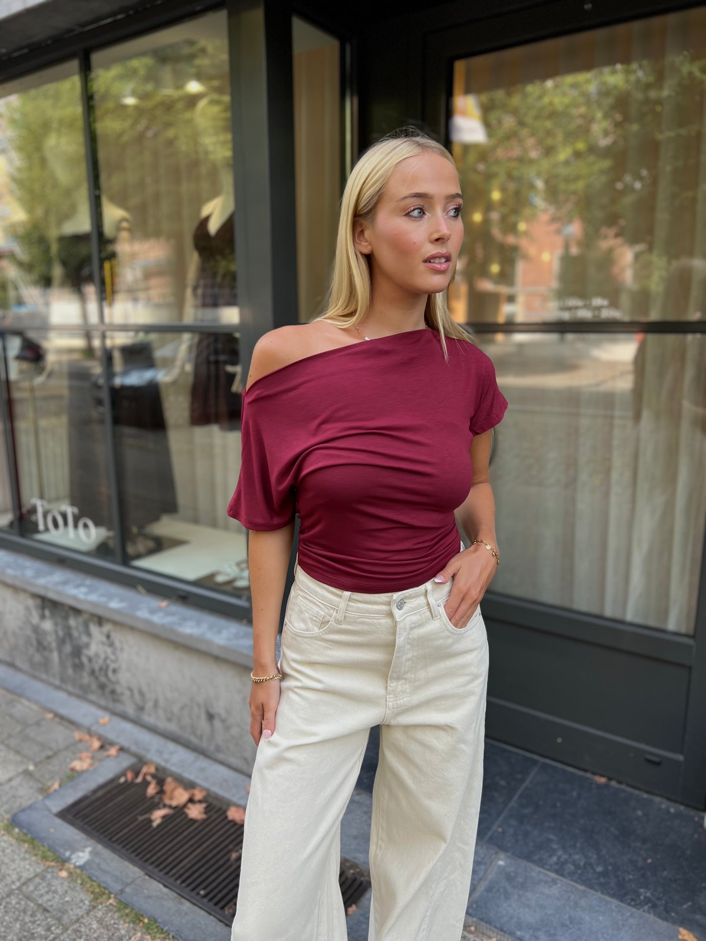 Shirt Off Shoulder - Bordeaux