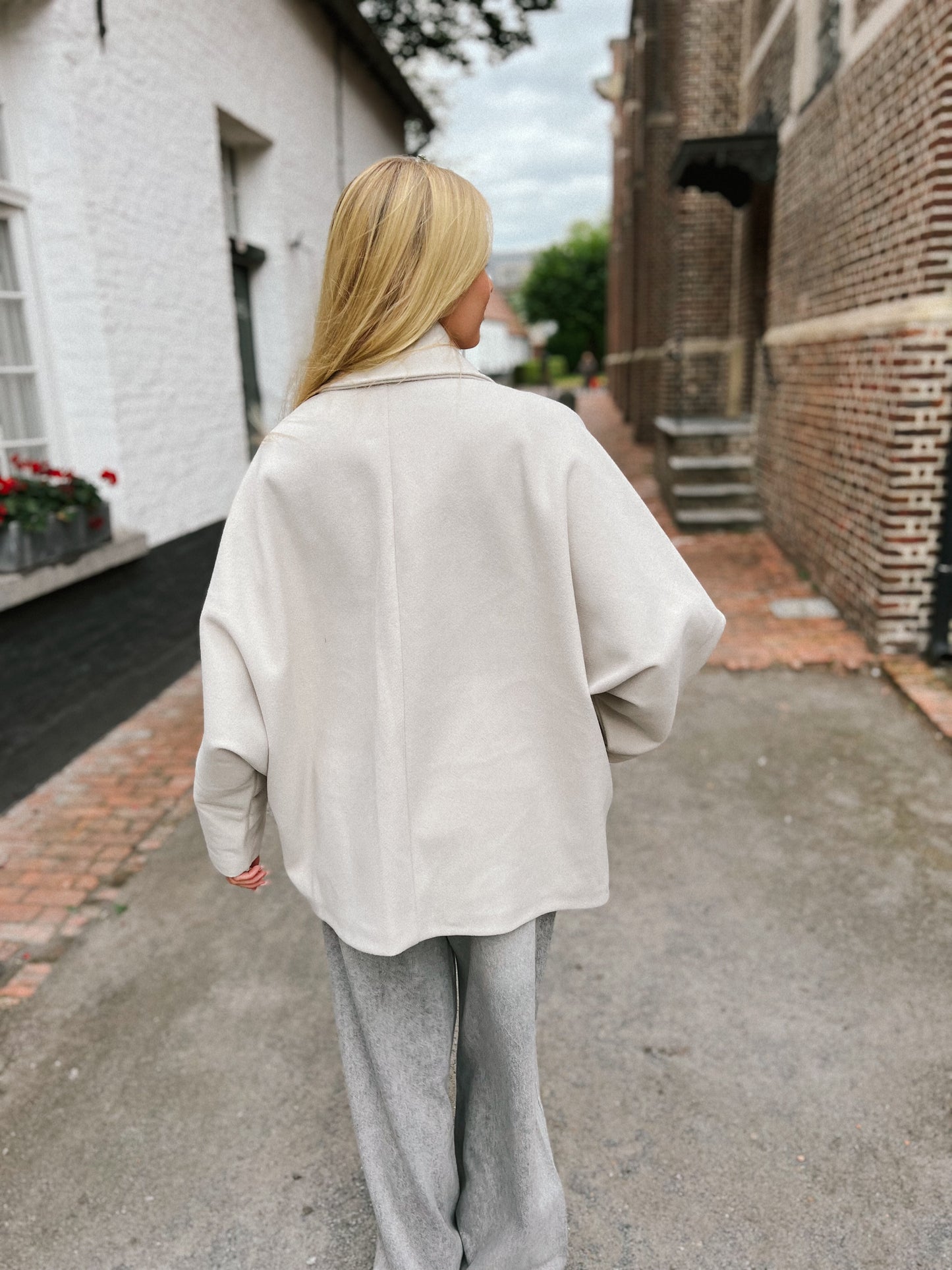 Jas Claire - Beige