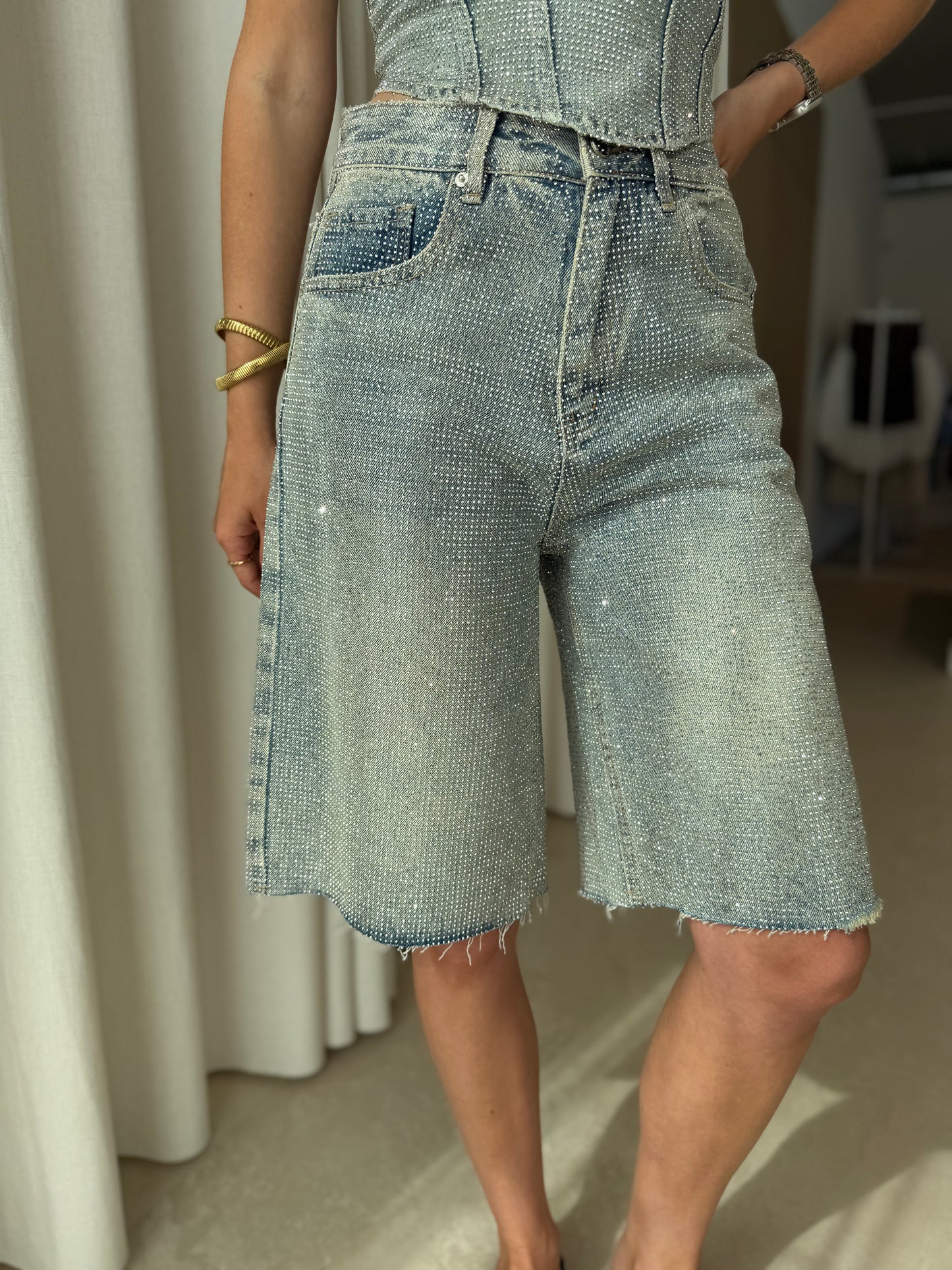 Short Glitter