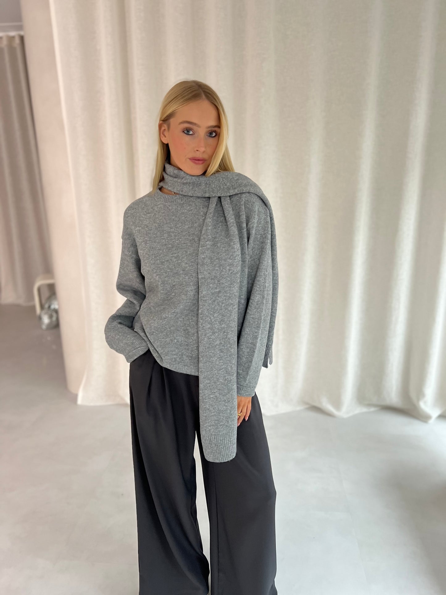 Trui Sjaal - Grijs