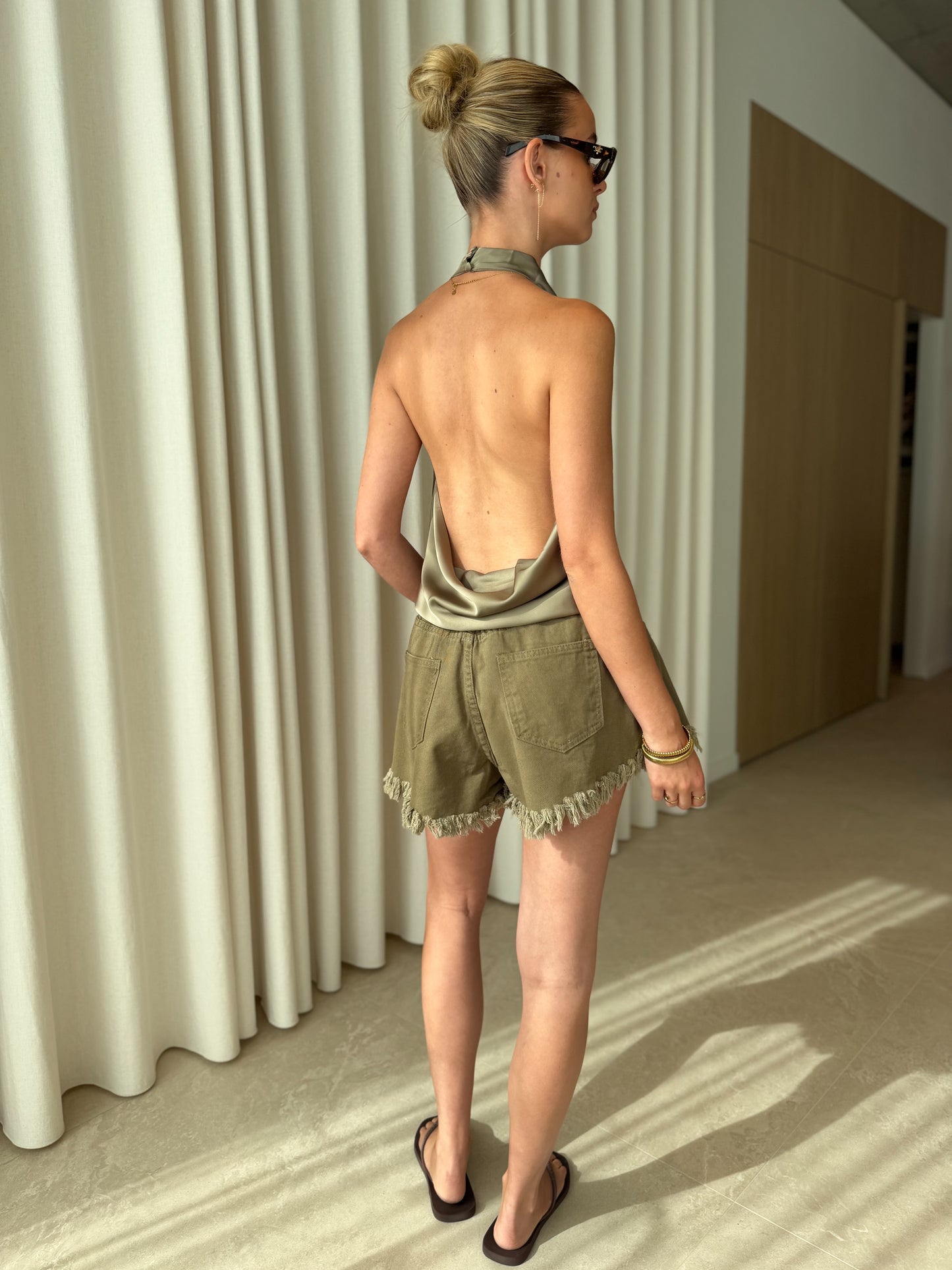 Short Ruffle - Khaki