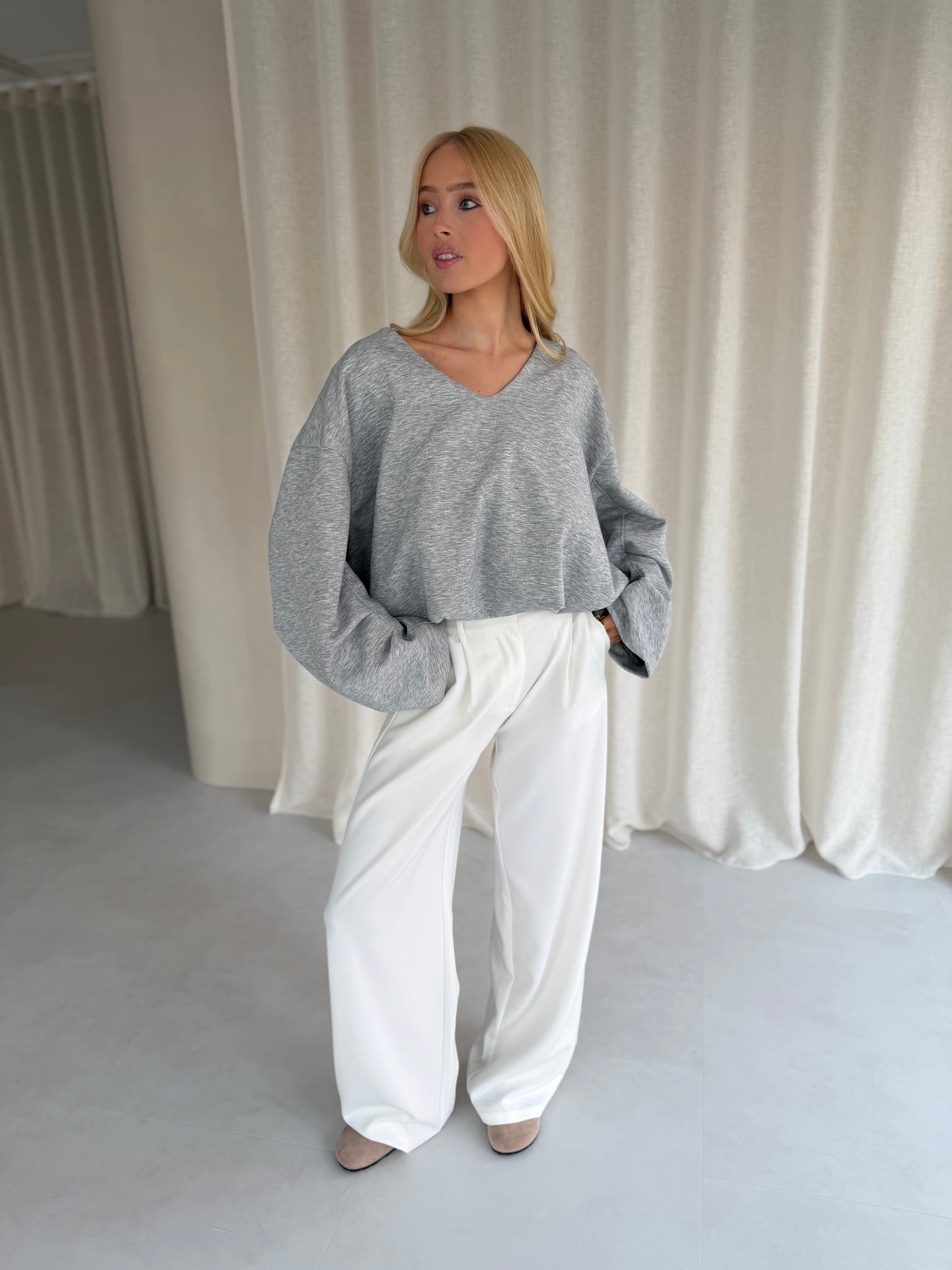 Sweater amber - grijs