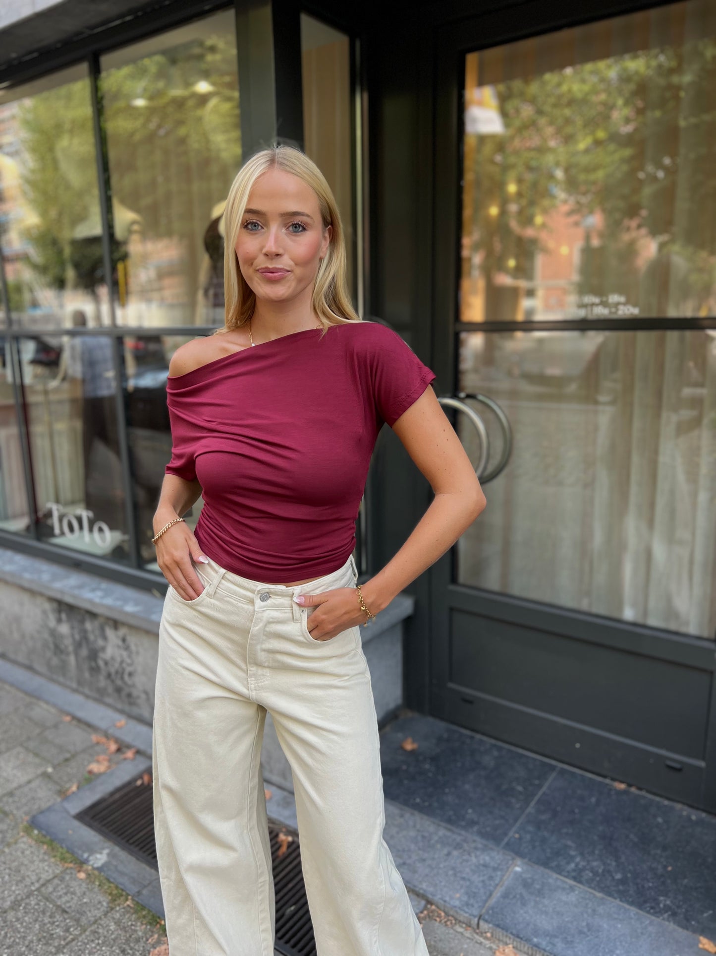 Shirt Off Shoulder - Bordeaux