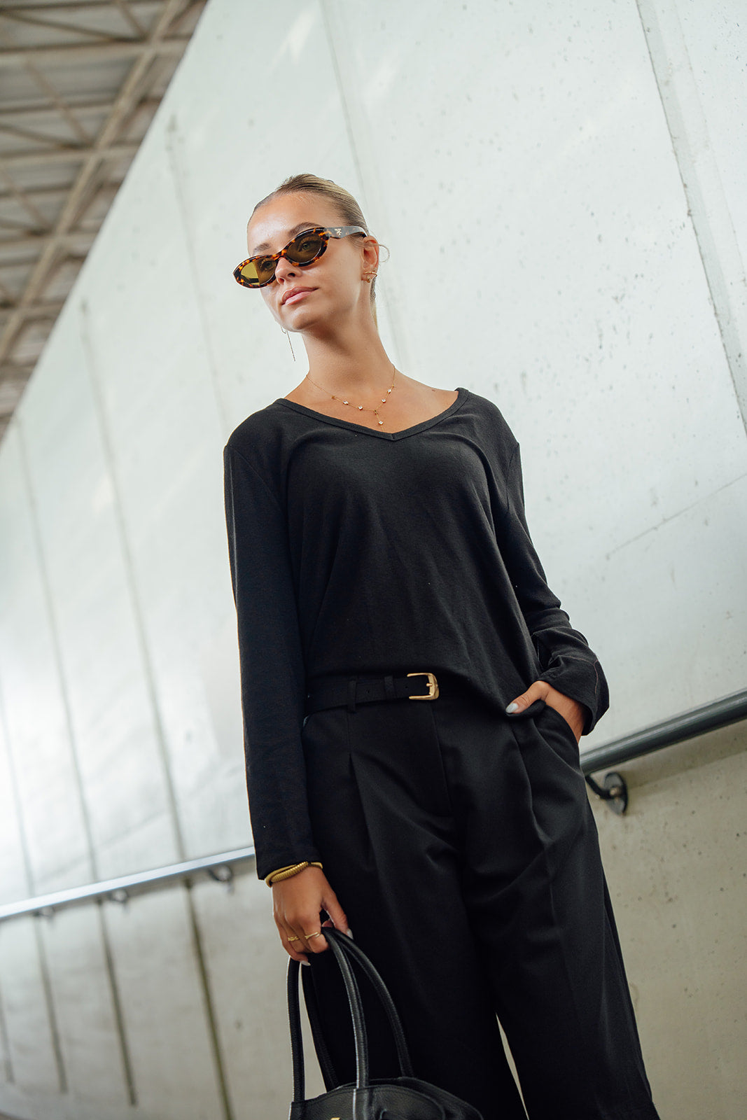 Shirt V - Zwart